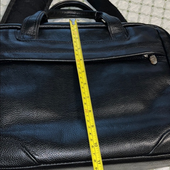 Mclein Black Leather Men's Briefcase - Picture 12 of 12